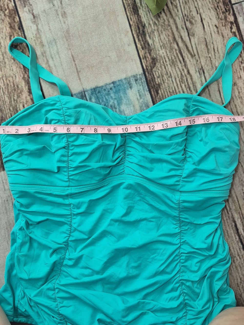 Wave Zone Swim Top - Picture 9 of 11
